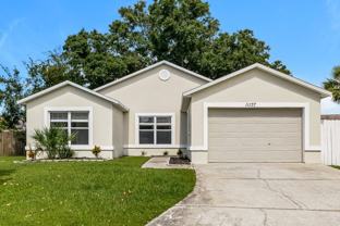 11137 Huxley Ave - Photo 1 of 1