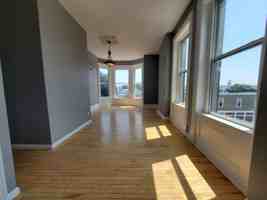 featured image of 192 Remsen St