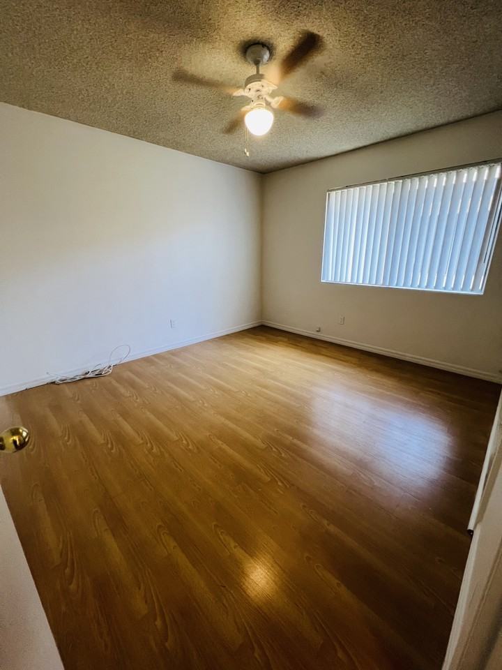 2415 Pattiglen Avenue #2415 - Photo 3 of 4