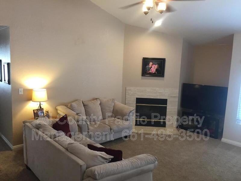 42330 Portland Ln - Photo 3 of 10