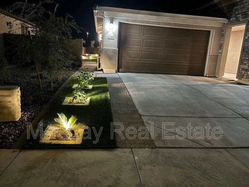 2349 E Citadel Dr - Photo 4 of 12