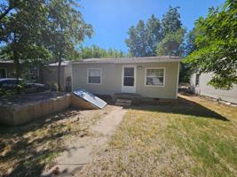 featured image of 112 W Cedar Ave