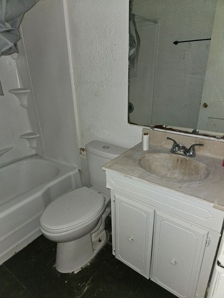 112 W Cedar Ave - Photo 5 of 19