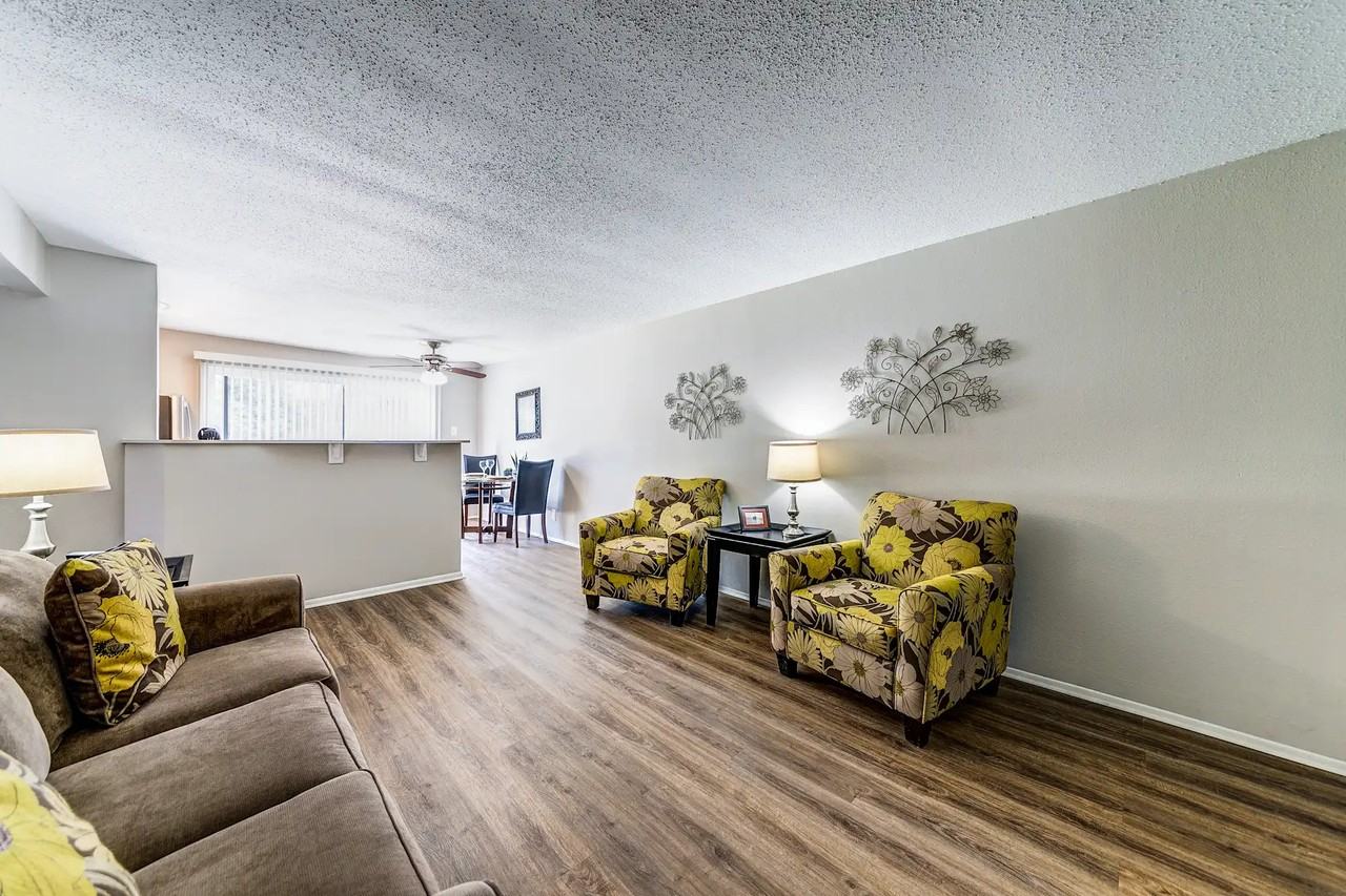 Black Forest Apartments - Photo 7 of 41