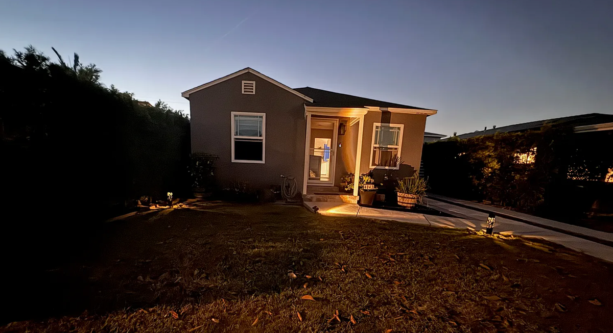 4043 W 159th St - Photo 2 of 17