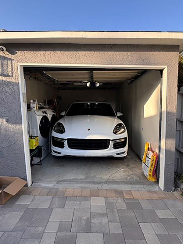 4043 W 159th St - Photo 5 of 17