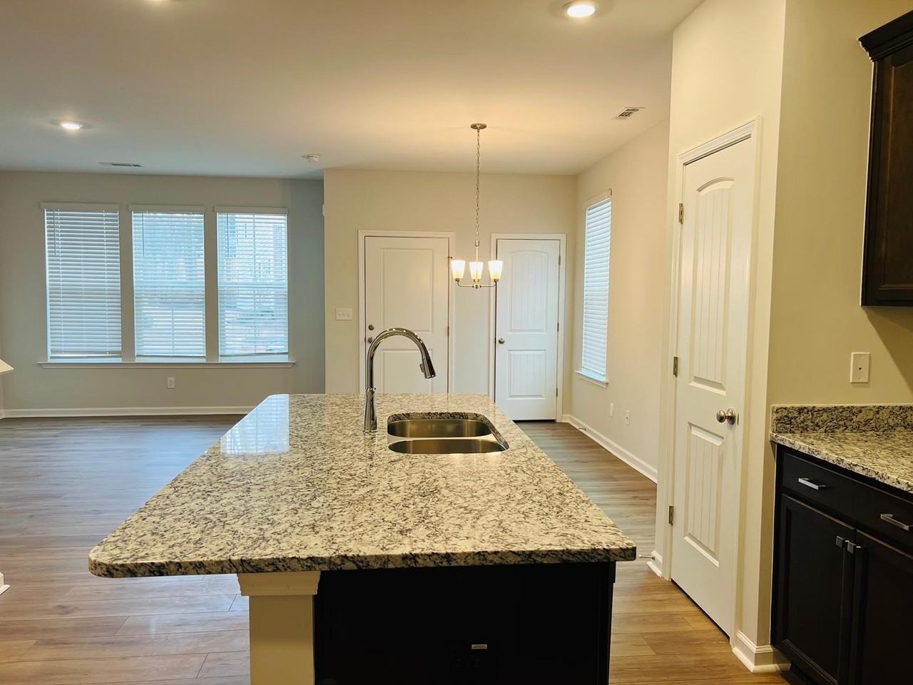 183 Chesapeake Commons St #183 - Photo 2 of 26