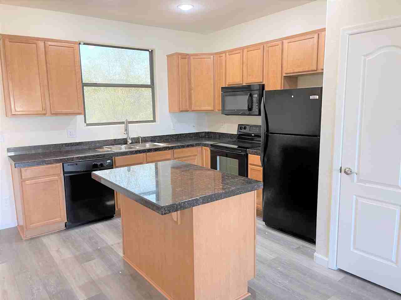 112 W Milada Dr #112 - Photo 2 of 10