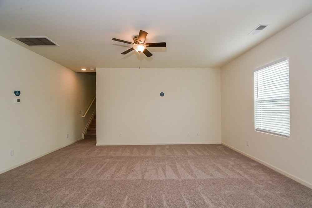 260 Babbling Brook Dr - Photo 4 of 17