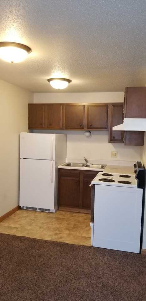 218 21st St Nw #6 - Photo 3 of 7