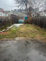 featured image of 138 N 8th St