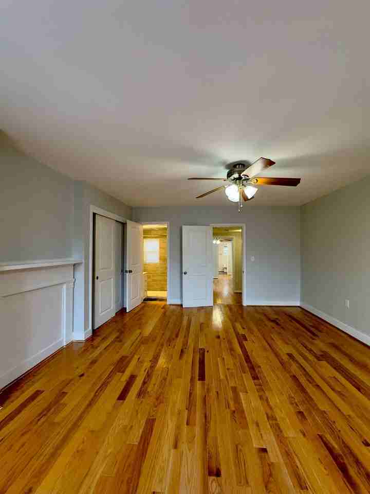 406 S Collington Ave - Photo 7 of 26