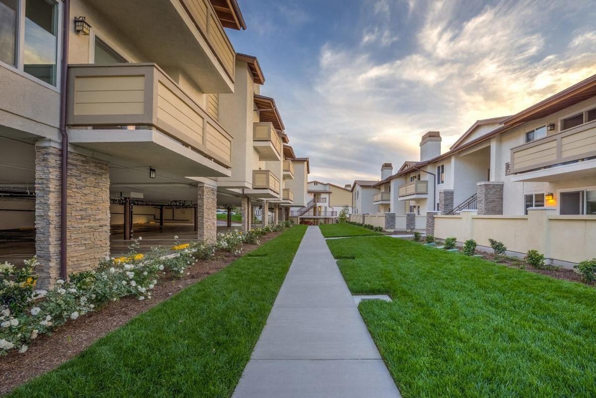 30122 Niguel Rd - Photo 7 of 20