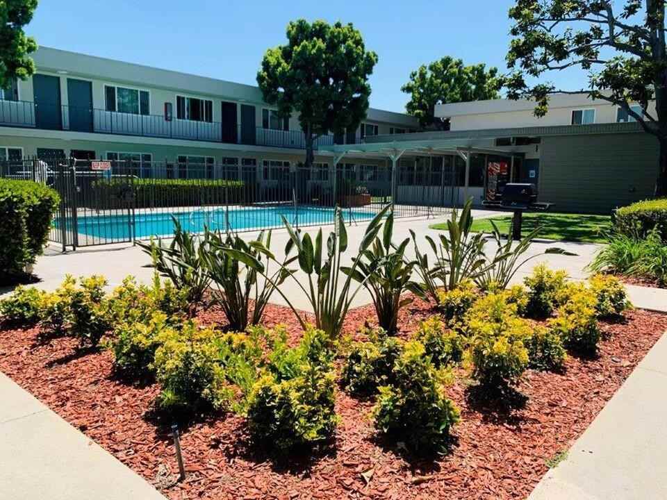 4901 Clair Del Ave - Photo 3 of 23