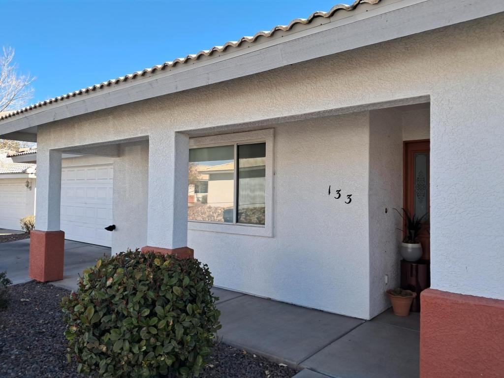 133 S 8th Pl - Photo 3 of 13