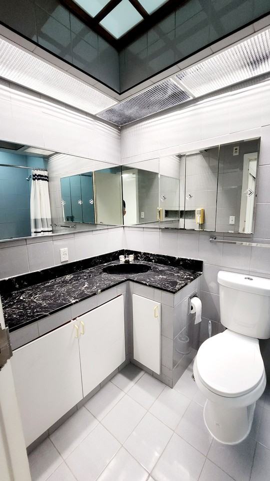 1531 N 69th Way - Photo 4 of 4