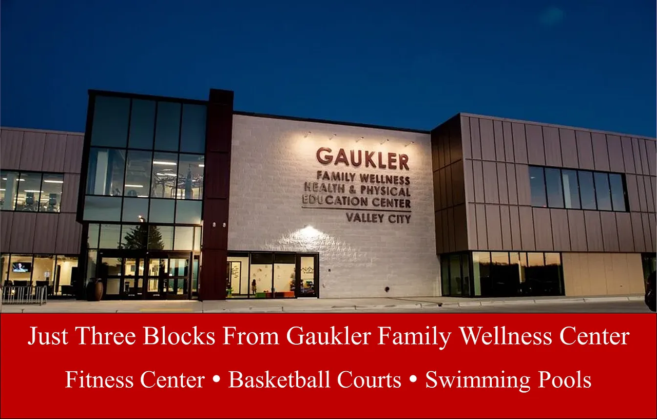 648 11th Avenue Southwest #3 - Photo 4 of 12