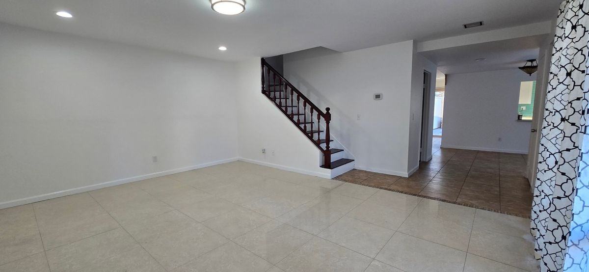 11352 Meadow Flower Pl - Photo 7 of 22
