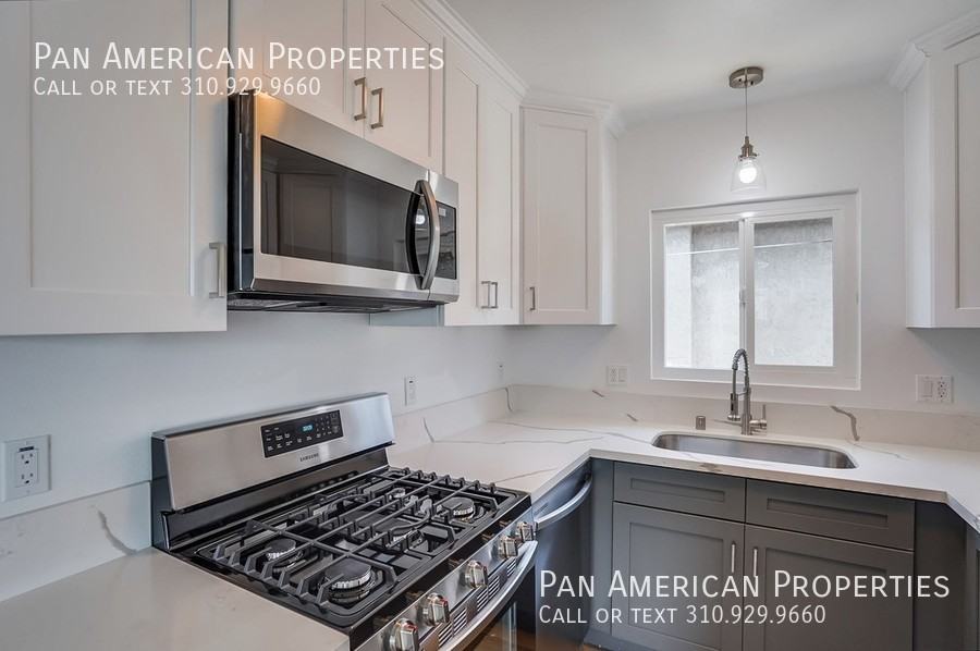 1615 W 145th - Photo 2 of 36