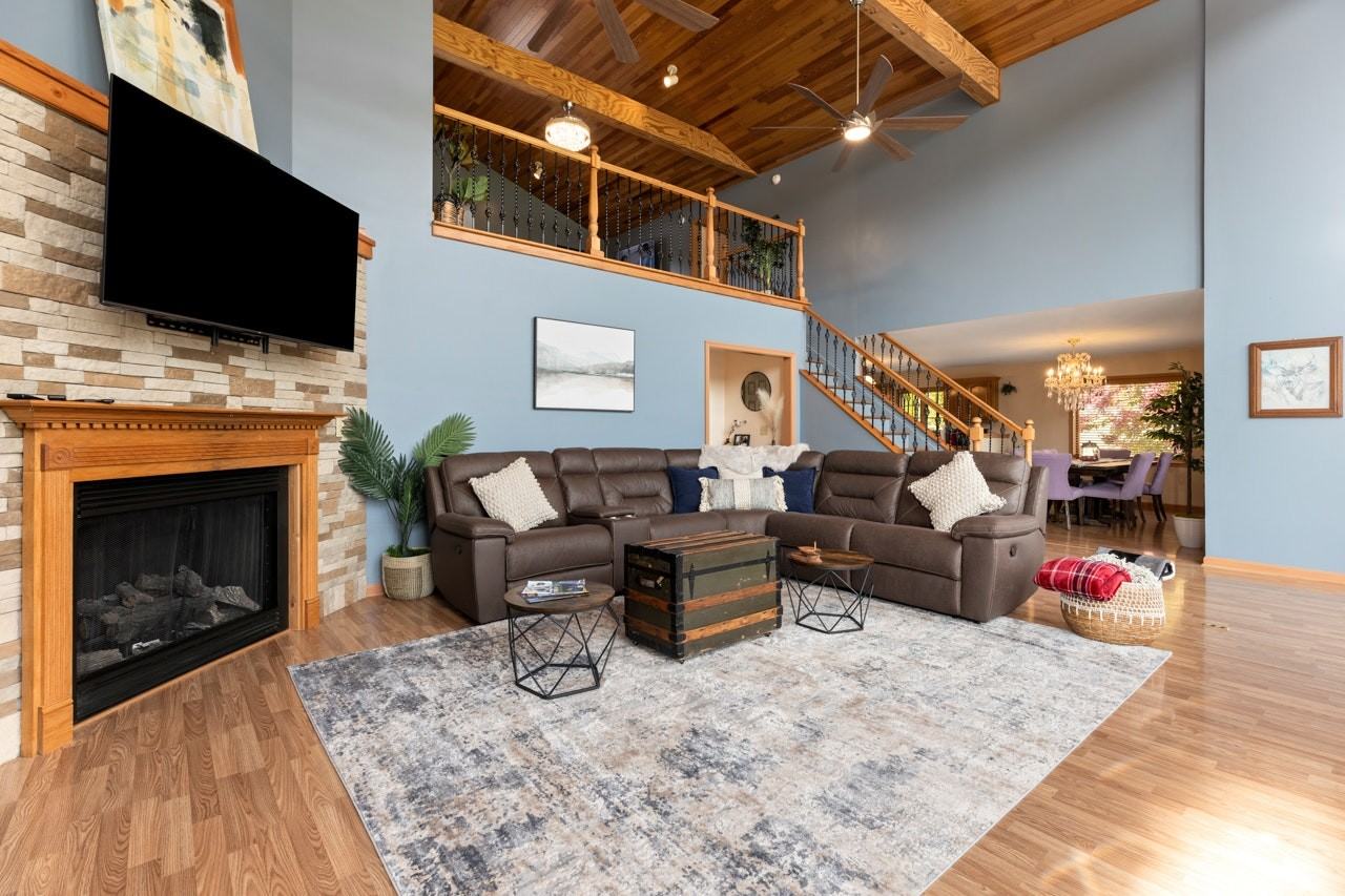 15 Roman Way - Photo 3 of 21
