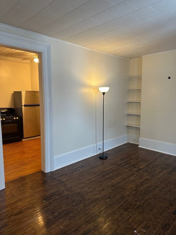 23 West Mohawk Street #3 - Photo 5 of 9