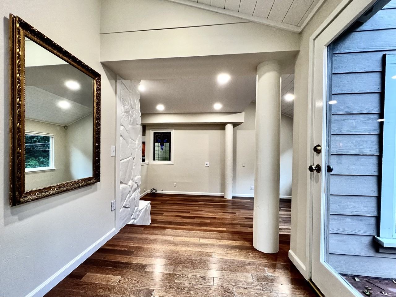 7765 Claremont Ave #NA - Photo 3 of 26