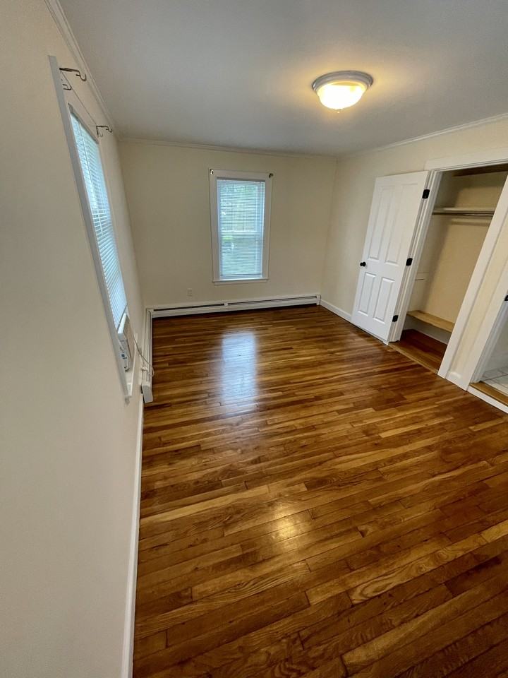 118 Pond St #1 - Photo 3 of 20