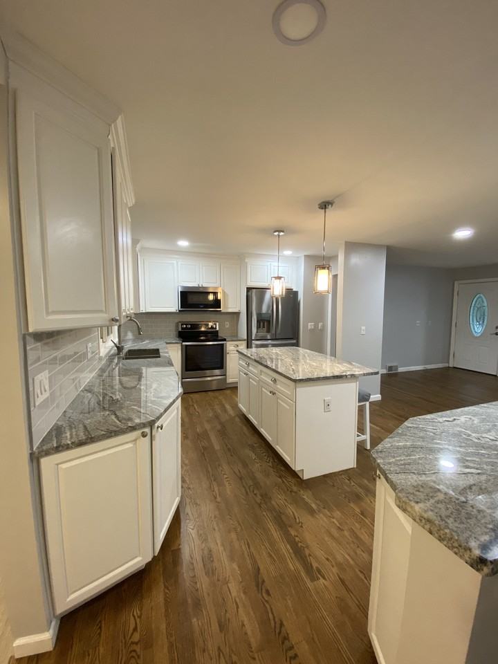 15 Dorothy Ave #NA - Photo 4 of 20