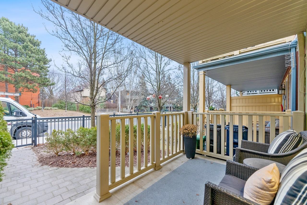 136 Woodbine Ave Lowr #1 - Photo 5 of 31