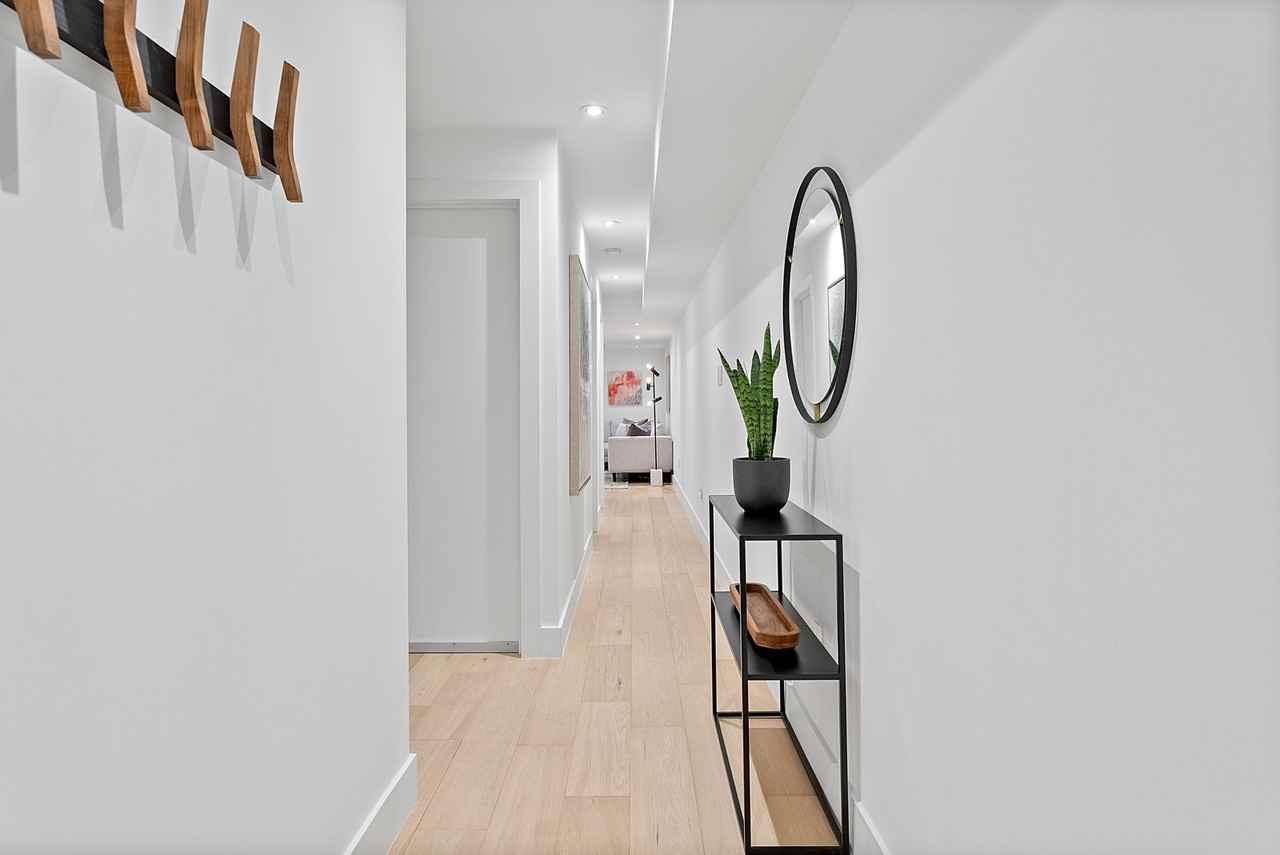 136 Woodbine Ave Lowr #1 - Photo 6 of 31