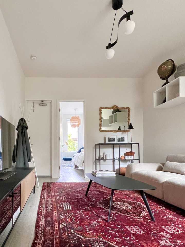 41 Henderson Ave #1 - Photo 3 of 31