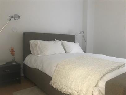 125 Sorauren Av Main Floor - Photo 4 of 14