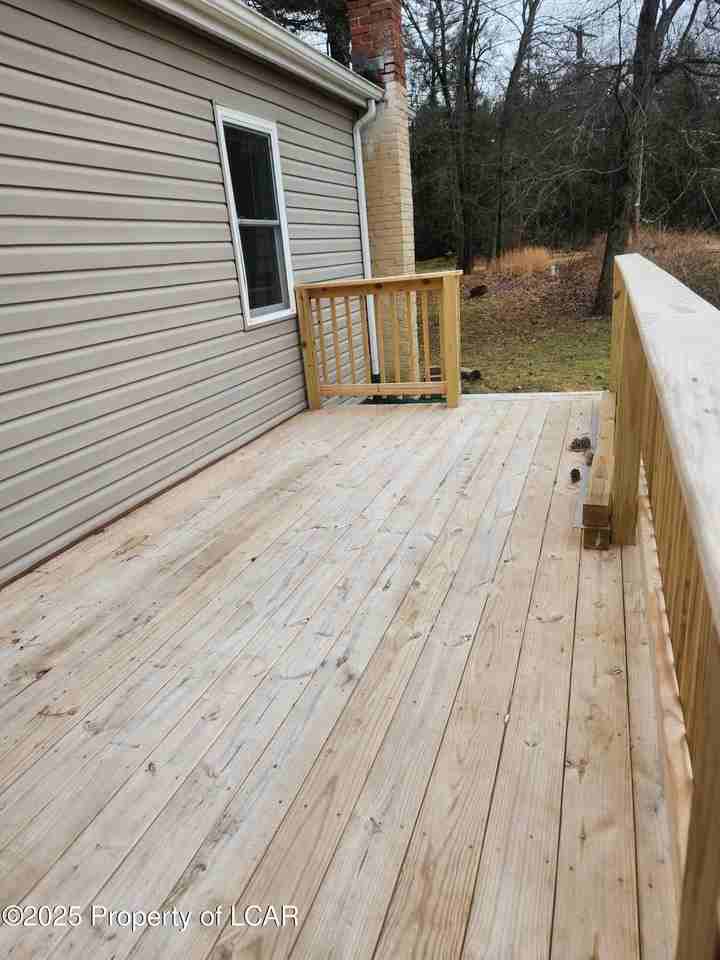 877 Saint Johns Rd - Photo 2 of 14