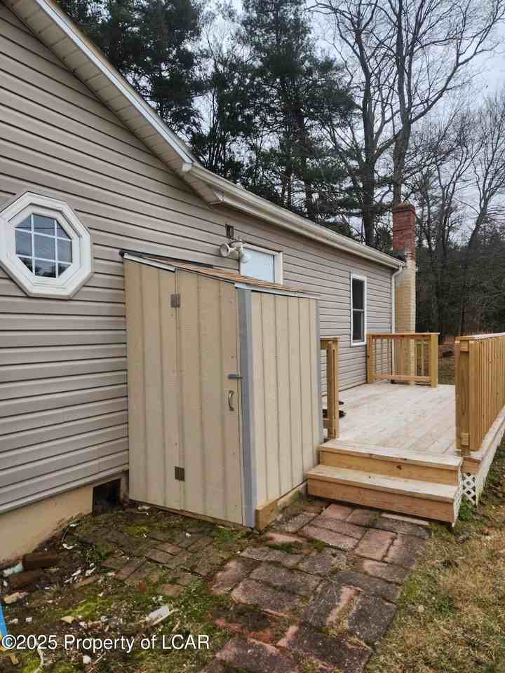 877 Saint Johns Rd - Photo 3 of 14