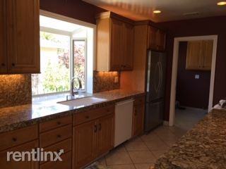 3529 San Jose Ln - Photo 3 of 5