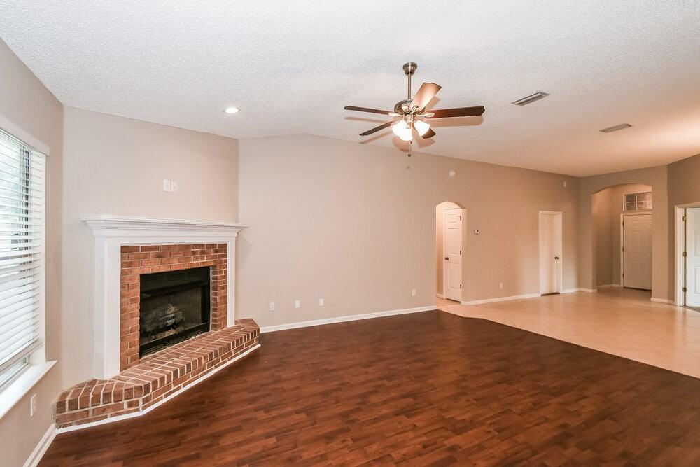 2847 Cold Creek Blvd - Photo 5 of 17