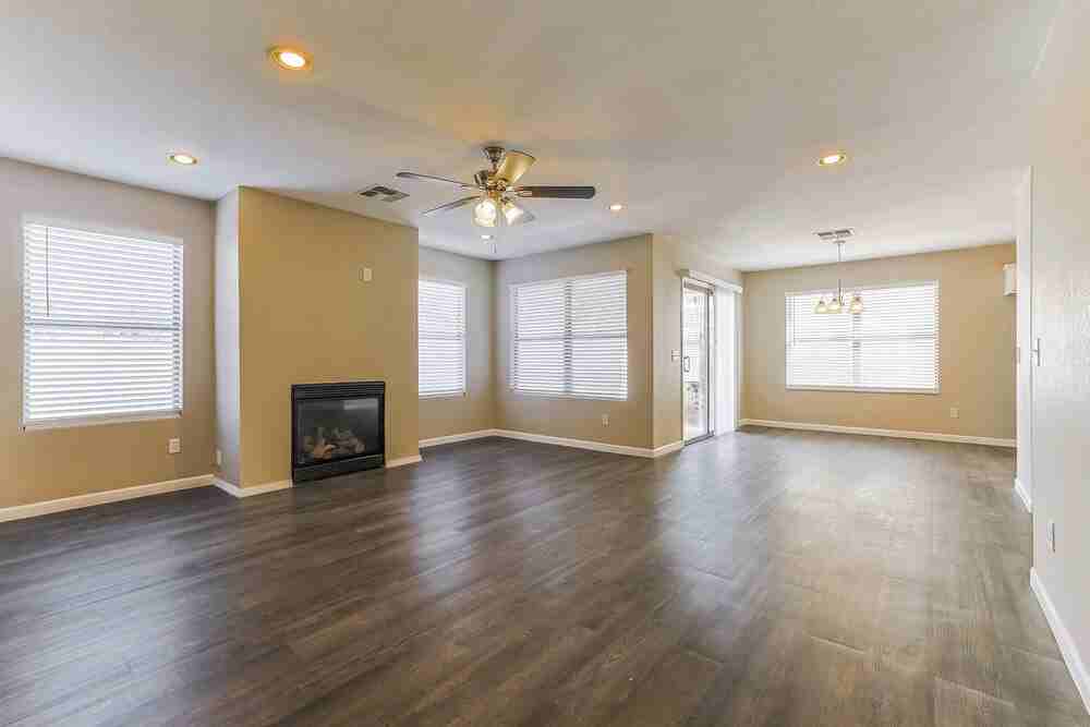1308 E Clifton Ave - Photo 4 of 17