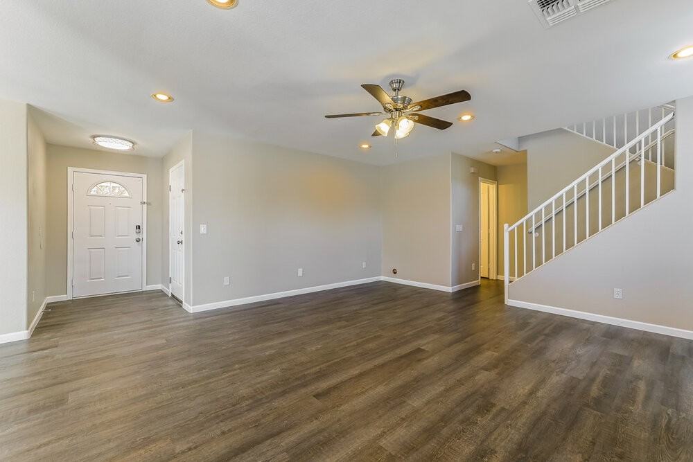 1308 E Clifton Ave - Photo 5 of 17