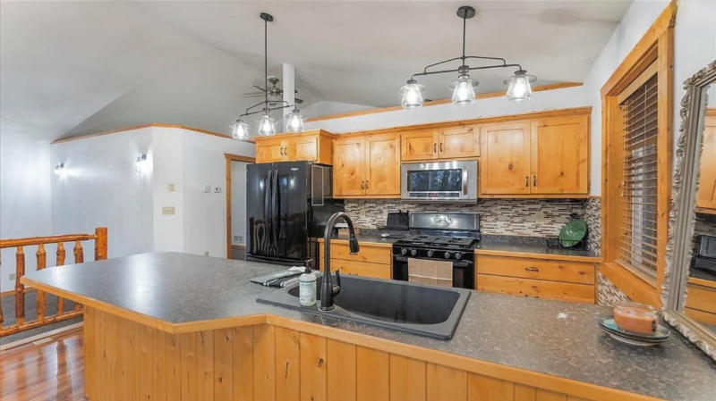 22292 Country Cir #1 - Photo 5 of 20