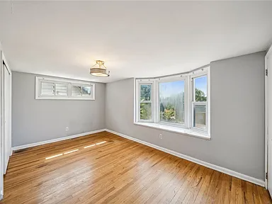 5742 Verona Rd - Photo 3 of 10