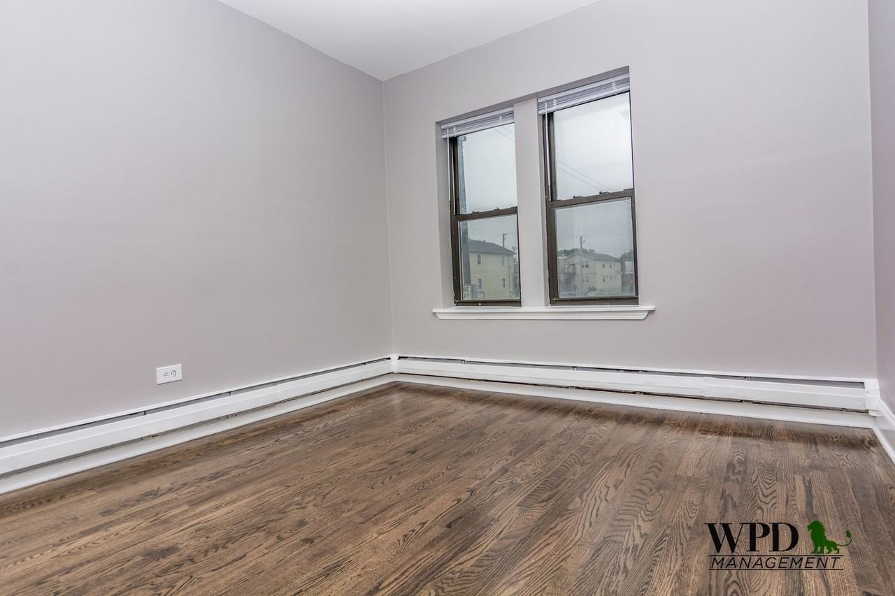 7502 S. Eggleston Ave - Photo 5 of 7