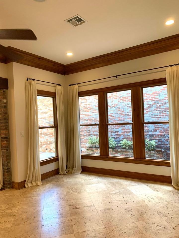 2724 Bocage Lake Dr - Photo 4 of 17