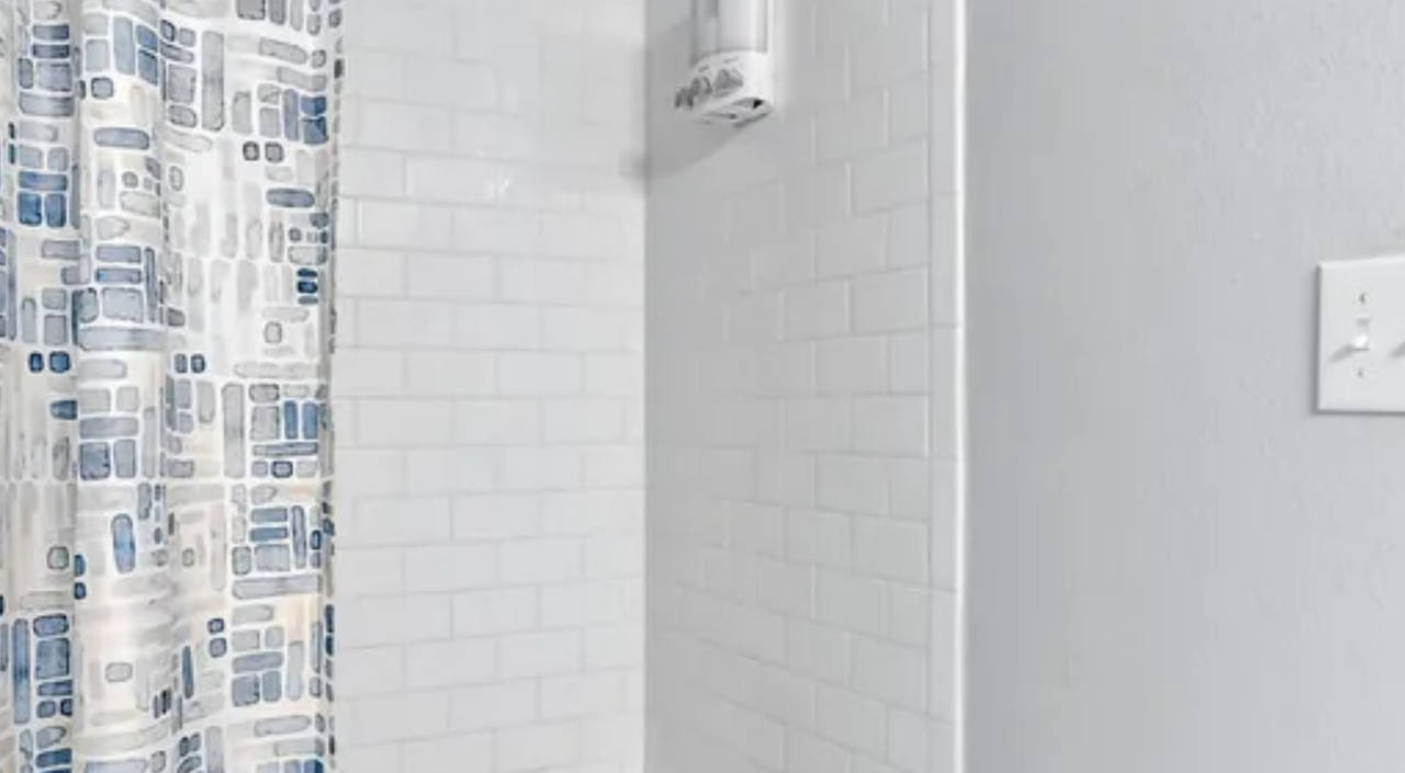 103 Saint Charles #NA - Photo 5 of 7