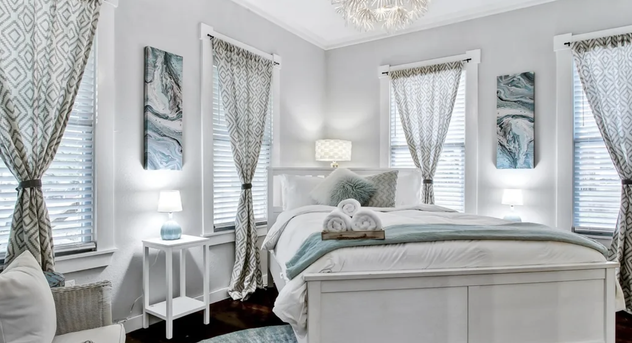 103 Saint Charles #NA - Photo 6 of 7