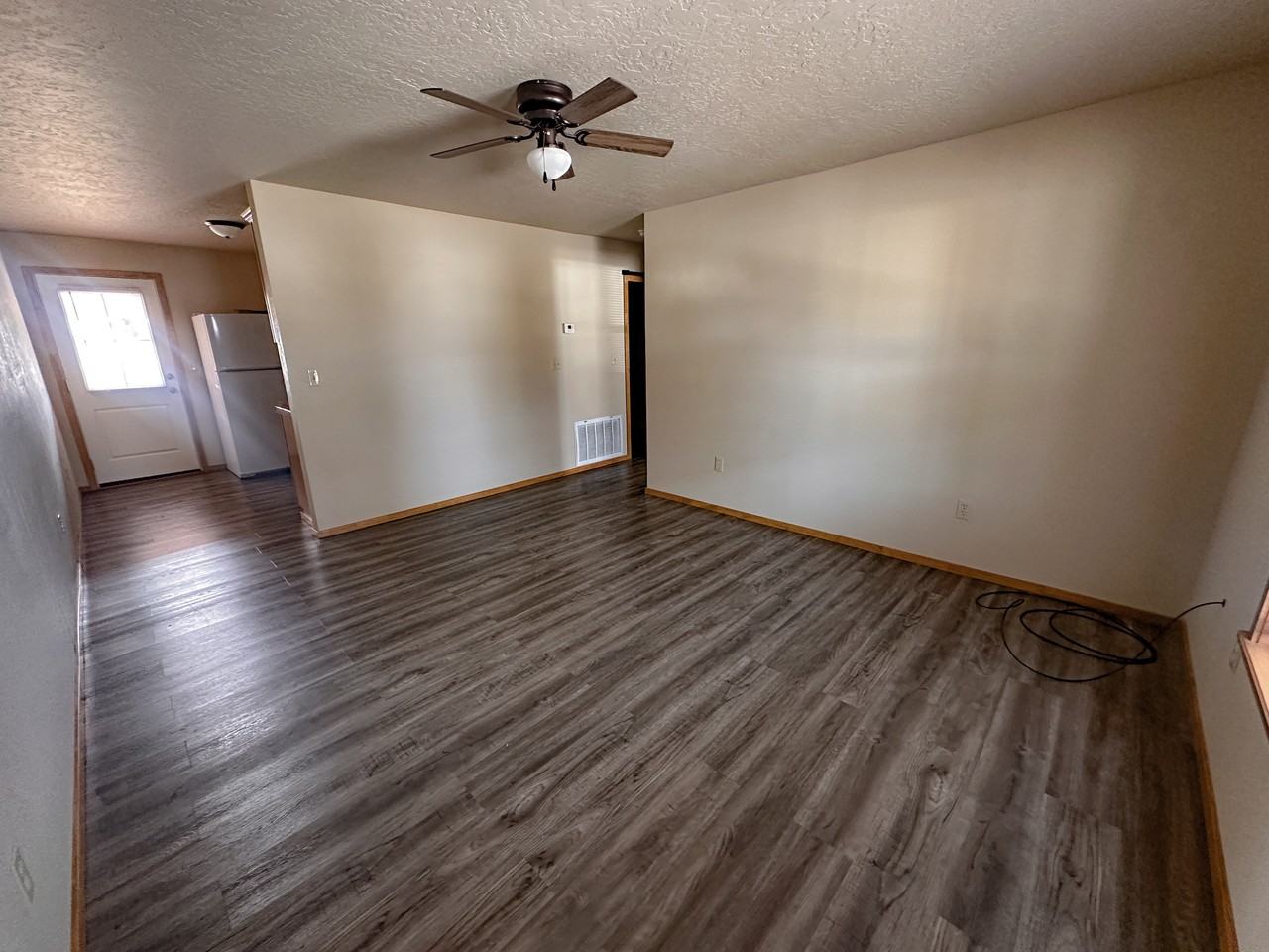 129 E Bellview Ave #NA - Photo 2 of 14