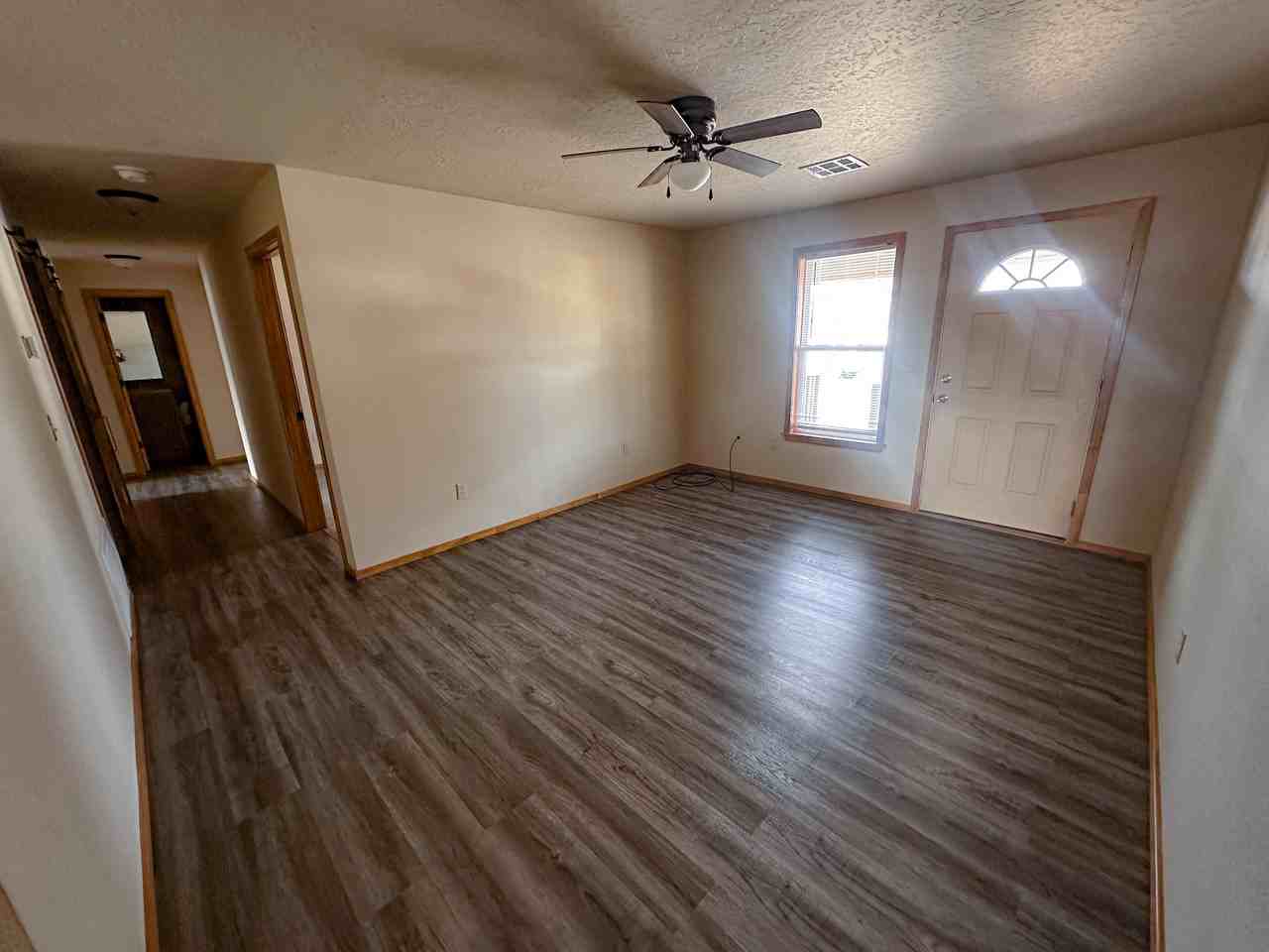 129 E Bellview Ave #NA - Photo 3 of 14