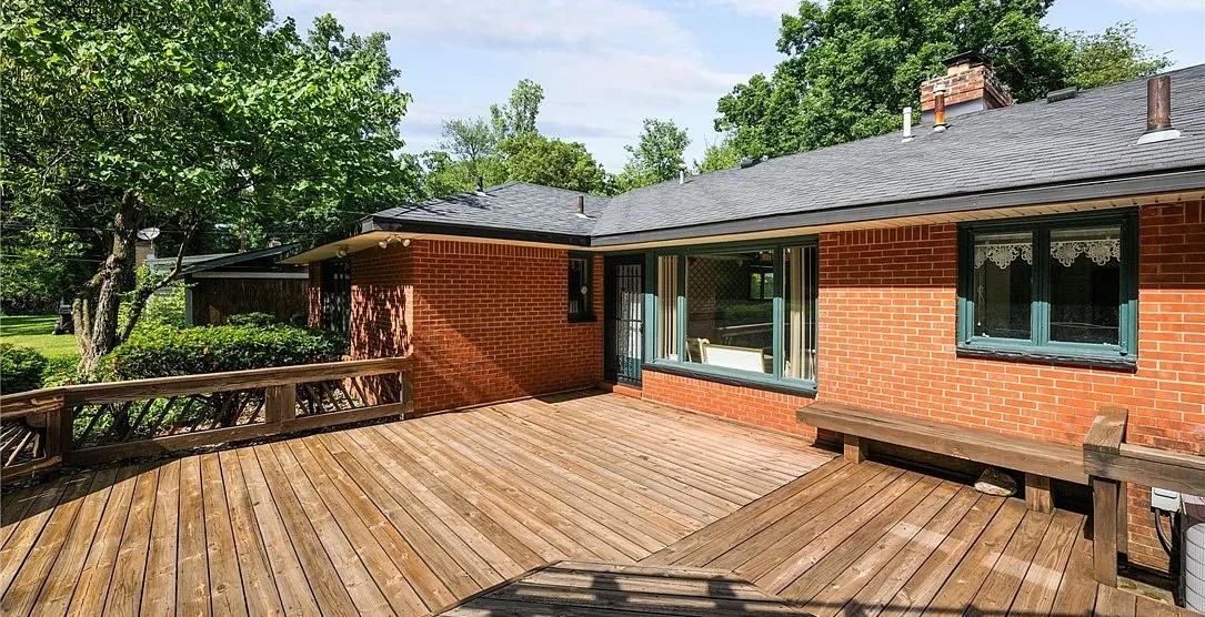 4143 Robinhood Ln #NA - Photo 2 of 27