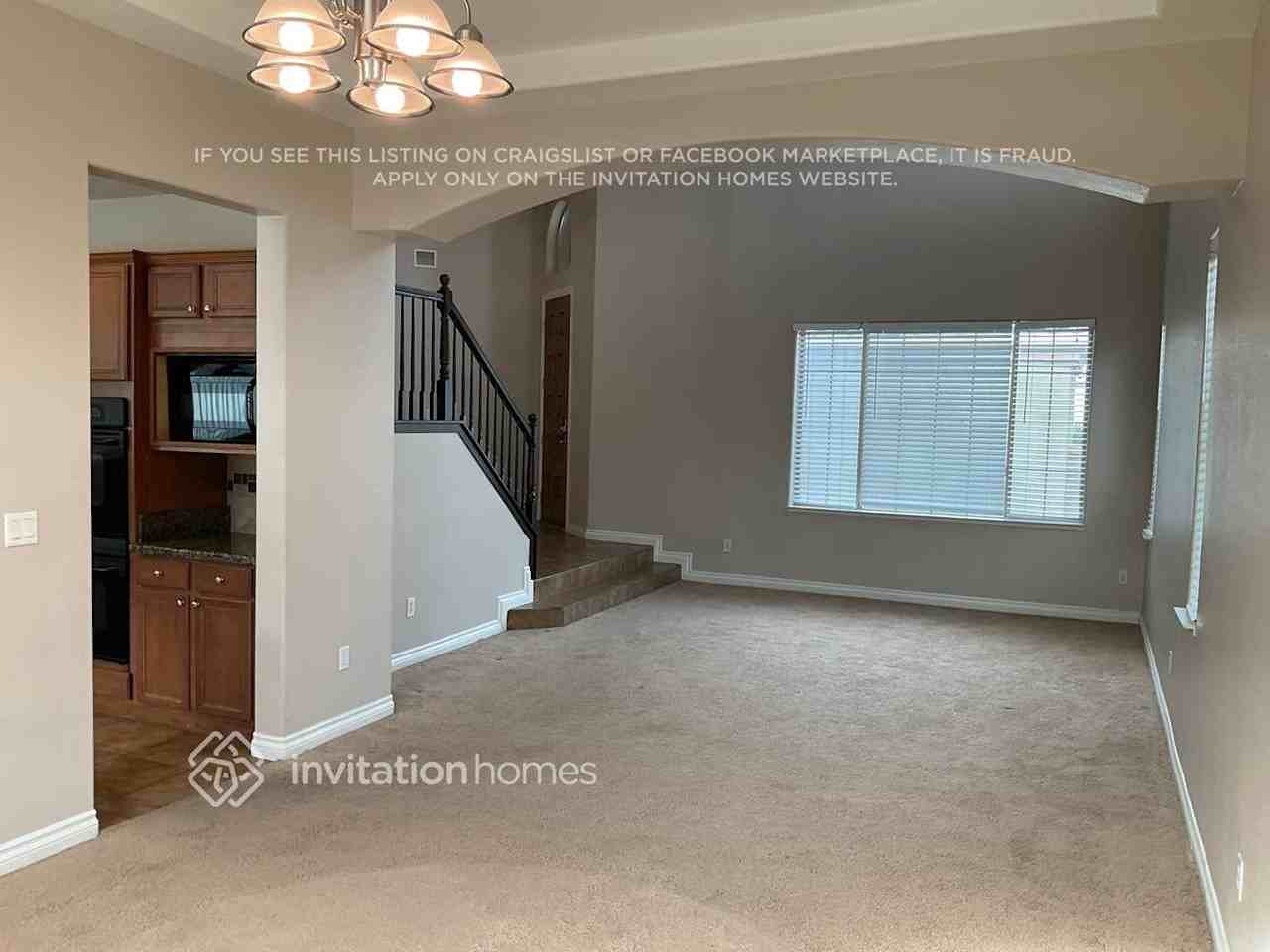 10025 Artistic Walk Ave - Photo 5 of 18