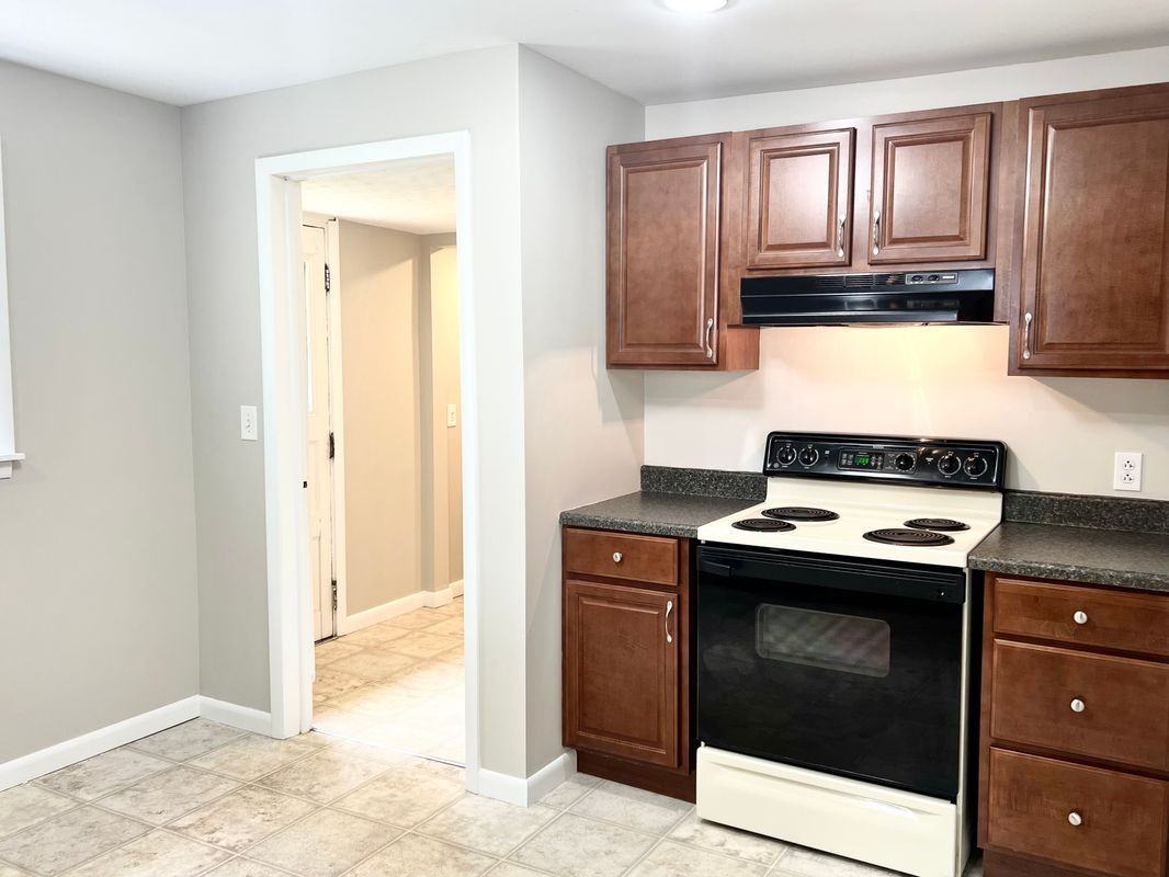 71 Roselawn Ave - Photo 3 of 20