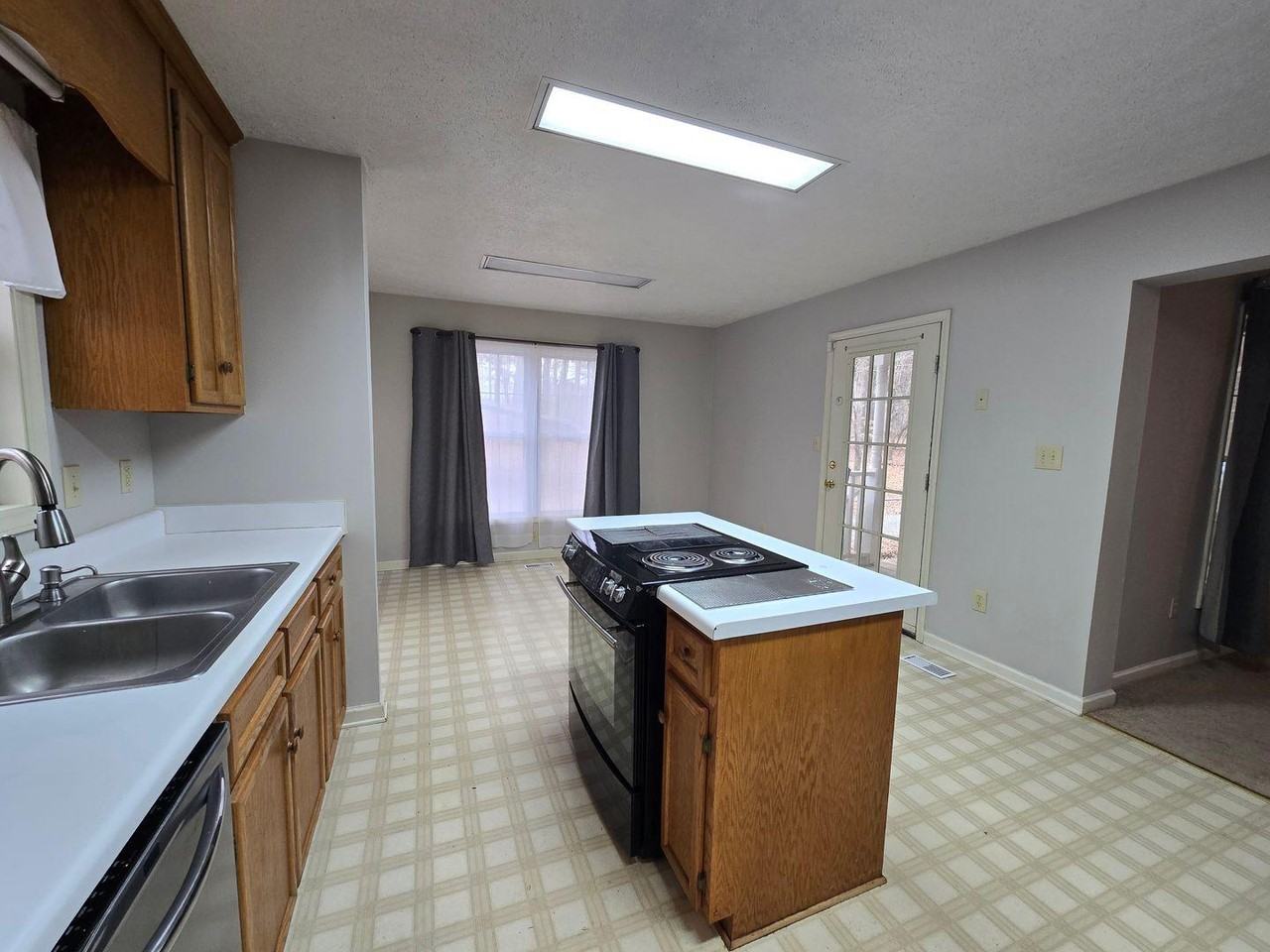 5713 High Rock Rd - Photo 6 of 29